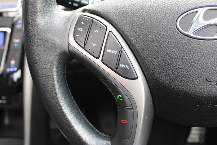 2015 Hyundai i30 SR Premium GD3 Series II MY16 Fiery Red