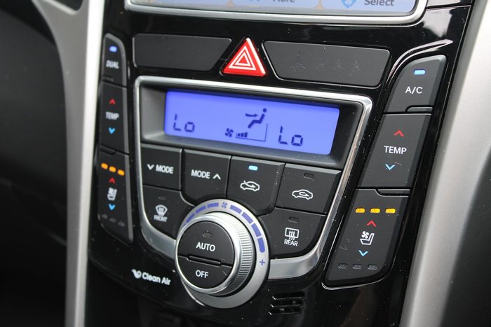 2015 Hyundai i30 SR Premium GD3 Series II MY16 Fiery Red