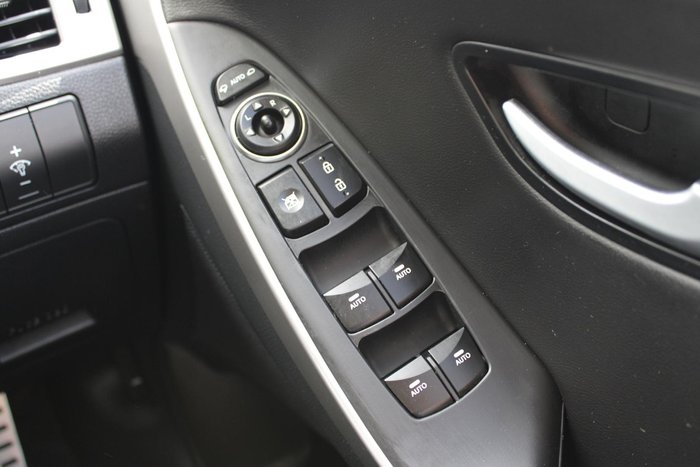 2015 Hyundai i30 SR Premium GD3 Series II MY16 Fiery Red