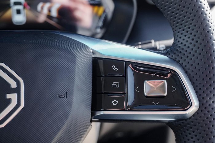 2025 MG ZS Essence