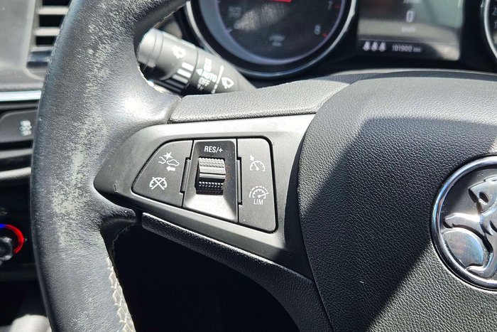 2018 Holden Commodore RS