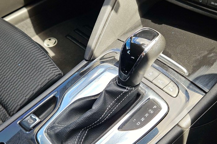 2018 Holden Commodore RS