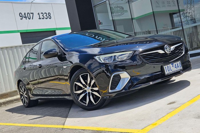 2018 Holden Commodore RS