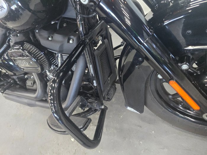 2022 Harley-davidson FLHCS HERITAGE CLASSIC 114 Black