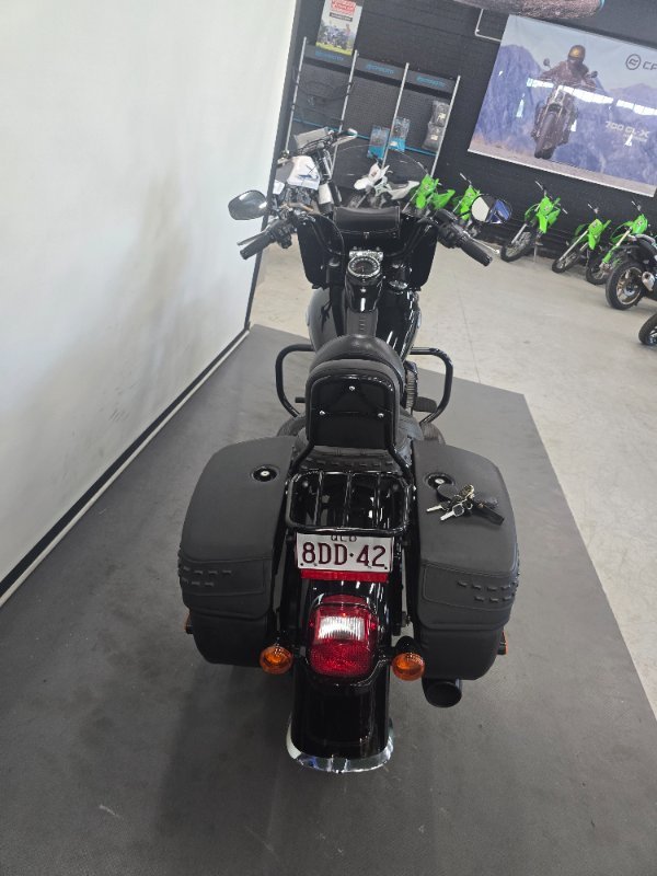 2022 Harley-davidson FLHCS HERITAGE CLASSIC 114 Black
