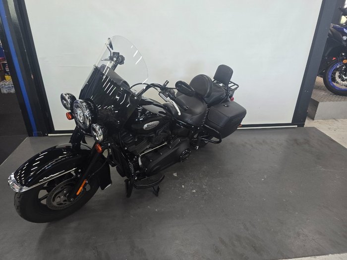 2022 Harley-davidson FLHCS HERITAGE CLASSIC 114 Black