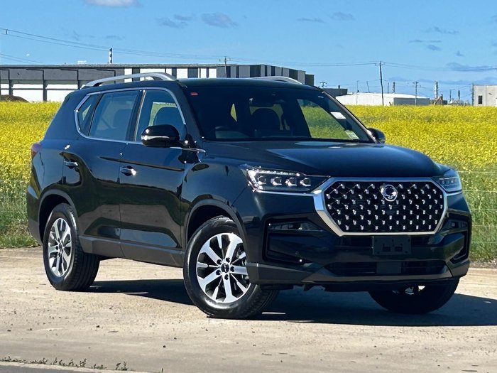2025 KGM Rexton