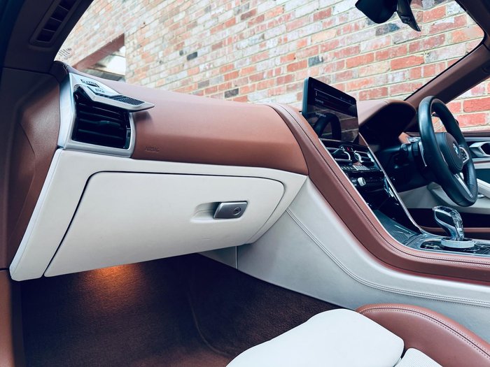 2022 BMW 8 Series 840i M Sport G14 LCI Black Sapphire