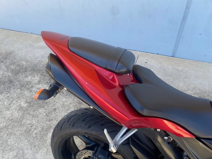 2004 Yamaha YZF-R1