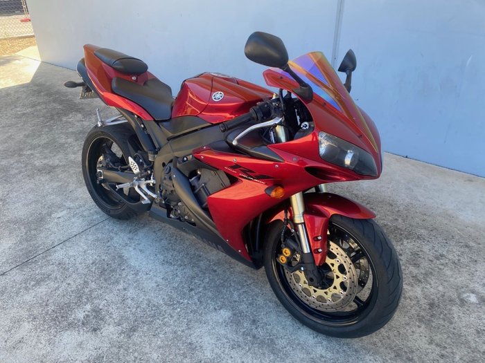 2004 Yamaha YZF-R1