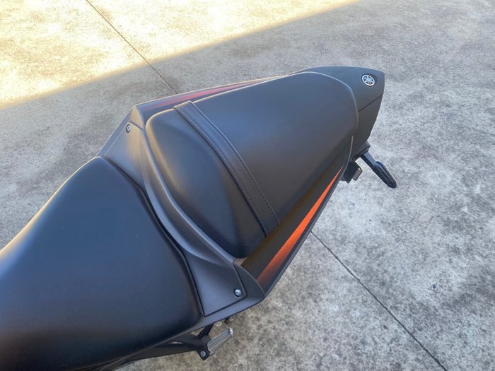 2022 Yamaha YZF-R3 Orange