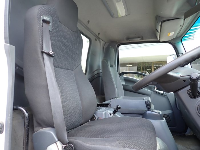 2016 ISUZU FRR 107-210