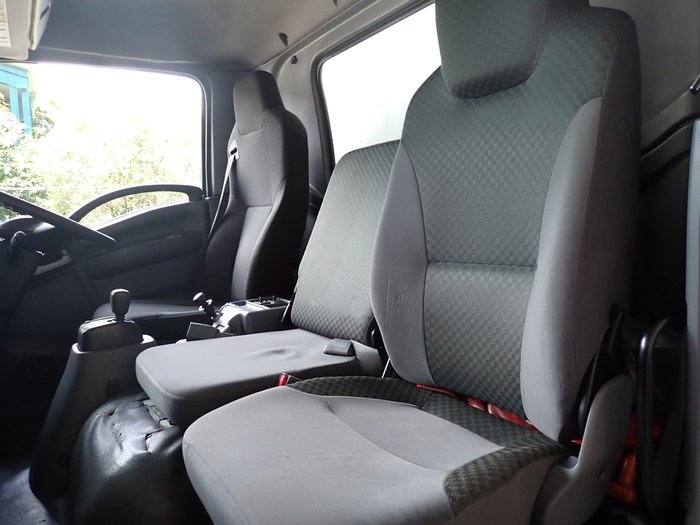 2016 ISUZU FRR 107-210