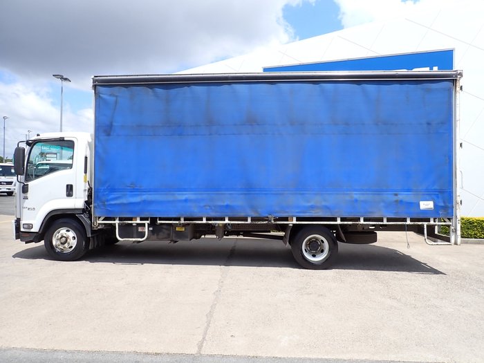 2016 ISUZU FRR 107-210