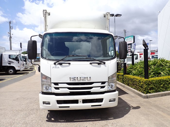 2016 ISUZU FRR 107-210