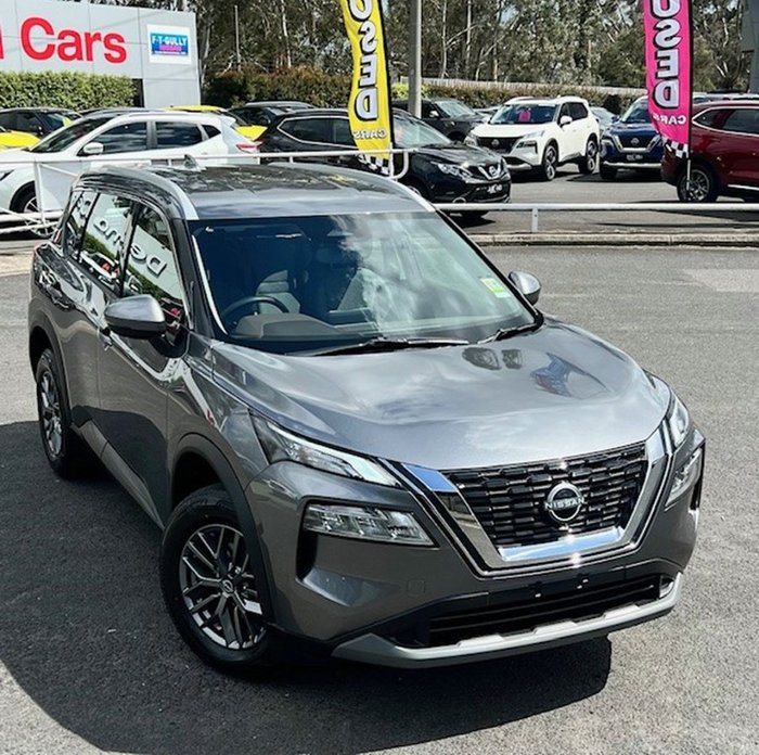 2025 Nissan X-TRAIL ST