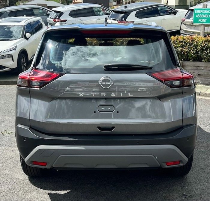 2025 Nissan X-TRAIL ST