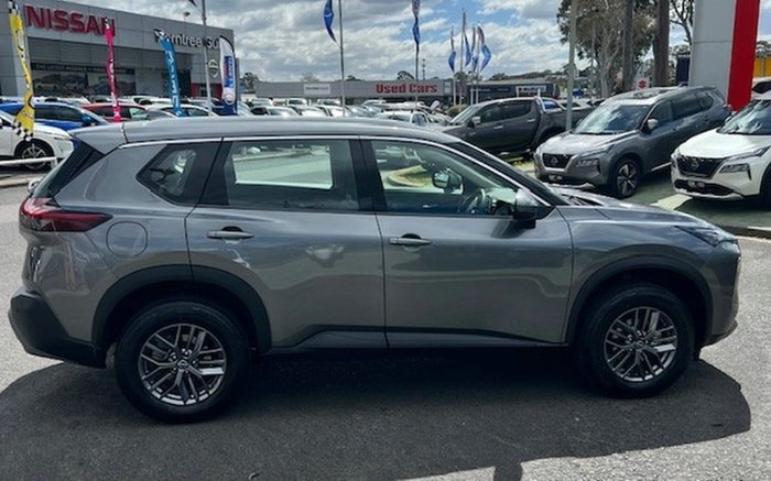 2025 Nissan X-TRAIL ST