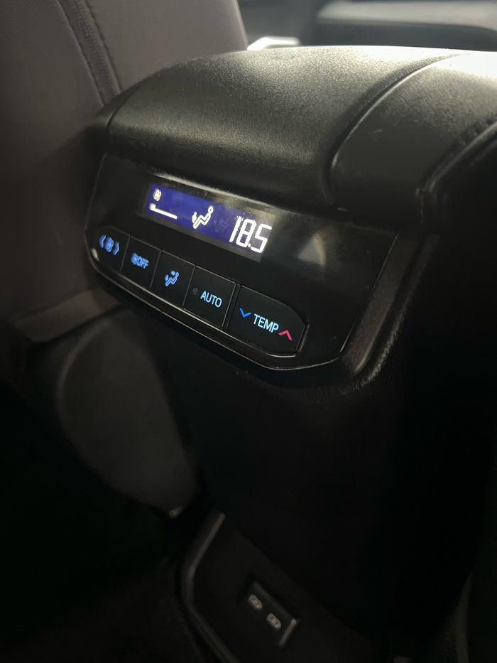 2021 Toyota Kluger GX