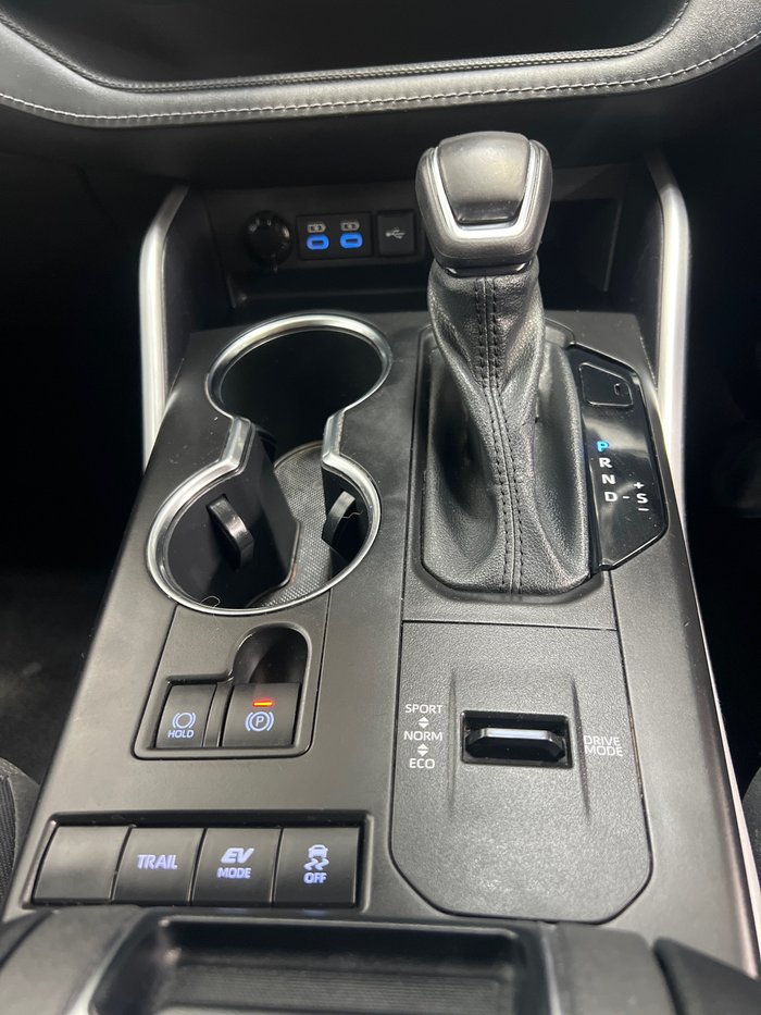 2021 Toyota Kluger GX