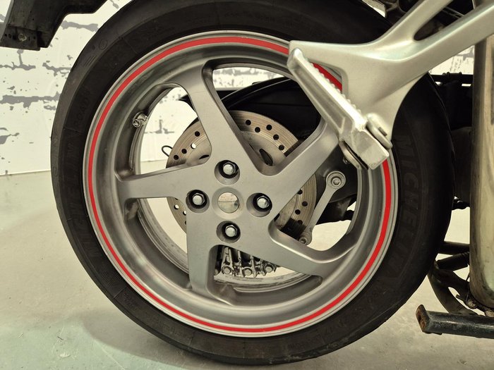 2006 Honda VFR800Fi VFR Red