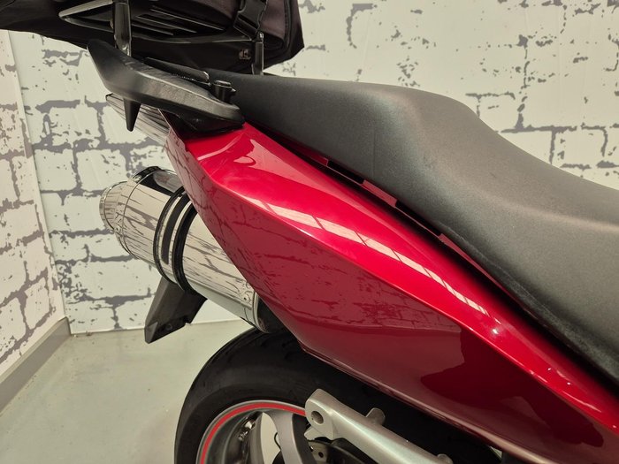 2006 Honda VFR800Fi VFR Red