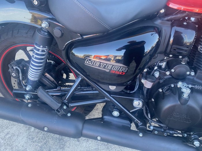 2022 Royal Enfield METEOR 350 FIREBALL Red
