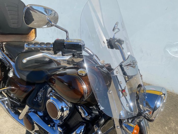 2011 Kawasaki VULCAN 1700 NOMAD ORange brown