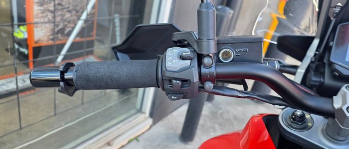 2021 Suzuki V-STROM 1050XT (DL1050RC) RED