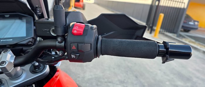 2021 Suzuki V-STROM 1050XT (DL1050RC) RED