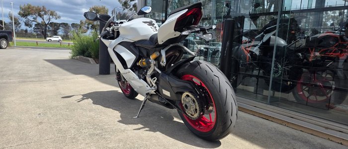 2021 DUCATI PANIGALE V2 WHITE