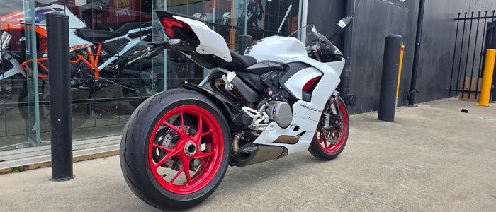 2021 DUCATI PANIGALE V2 WHITE
