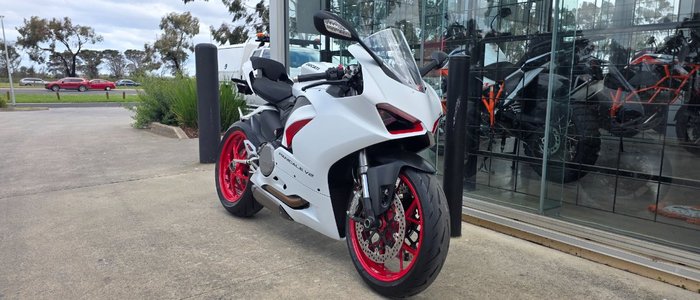 2021 DUCATI PANIGALE V2 WHITE