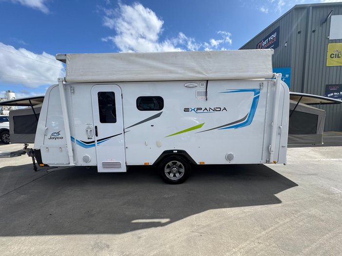 2017 Jayco Expanda 16.49-3 Toilet/Shower Combo