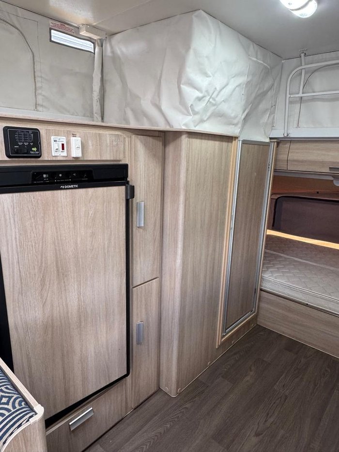 2017 Jayco Expanda 16.49-3 Toilet/Shower Combo