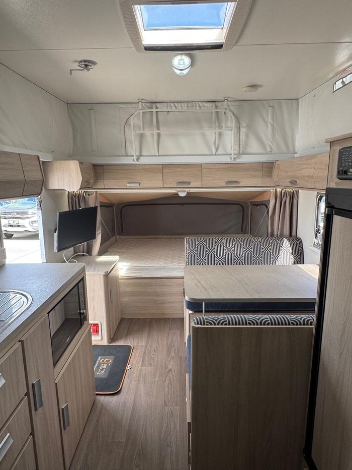 2017 Jayco Expanda 16.49-3 Toilet/Shower Combo
