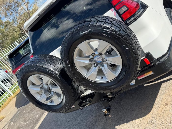 2022 Toyota Landcruiser Prado GX