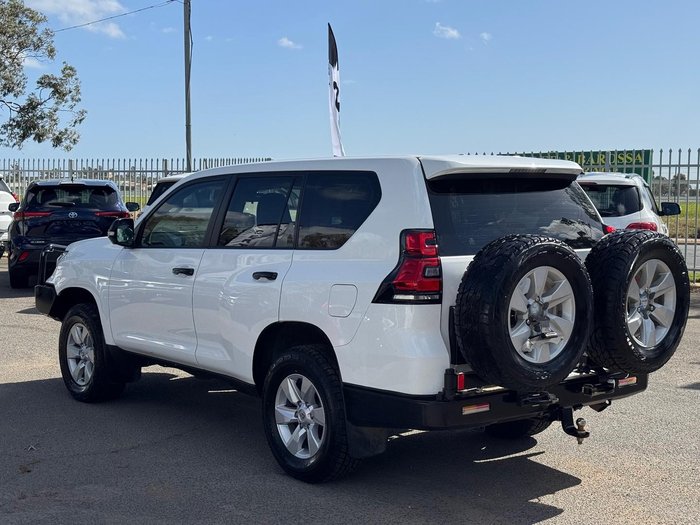 2022 Toyota Landcruiser Prado GX
