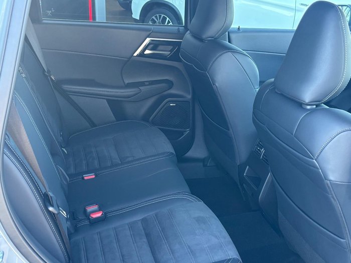 2025 Mitsubishi Outlander Aspire