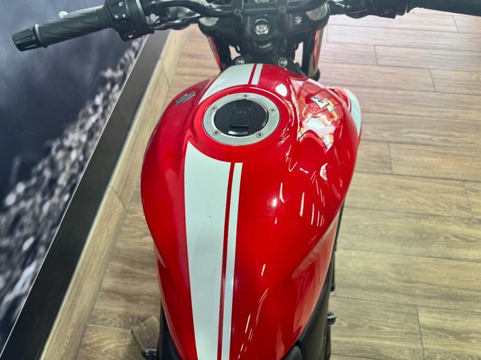 2016 Suzuki SV650UA (LAMS, ABS) RED