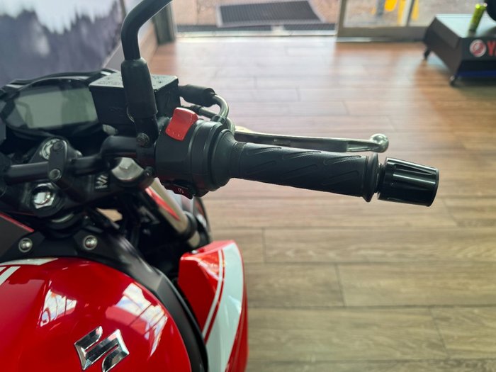 2016 Suzuki SV650UA (LAMS, ABS) RED