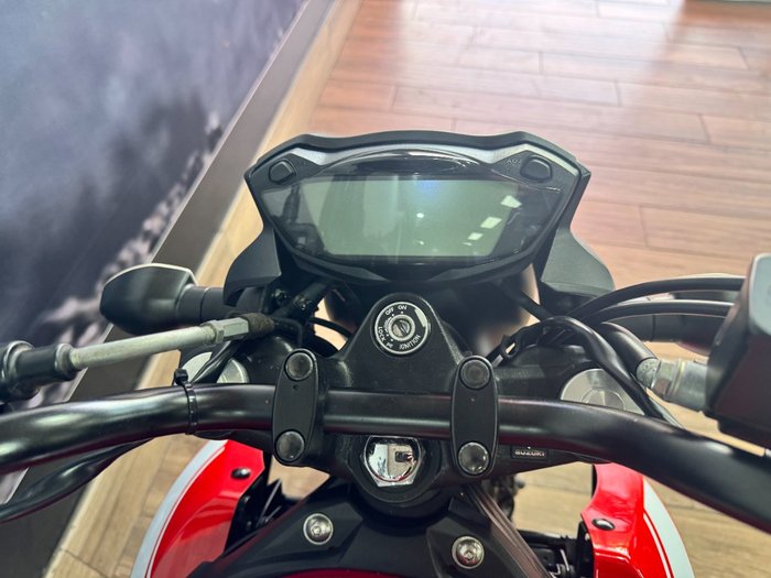 2016 Suzuki SV650UA (LAMS, ABS) RED