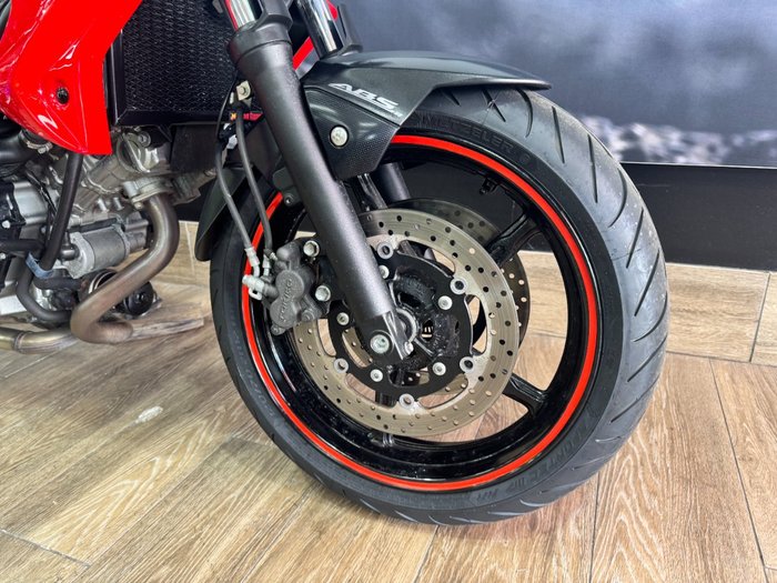 2016 Suzuki SV650UA (LAMS, ABS) RED