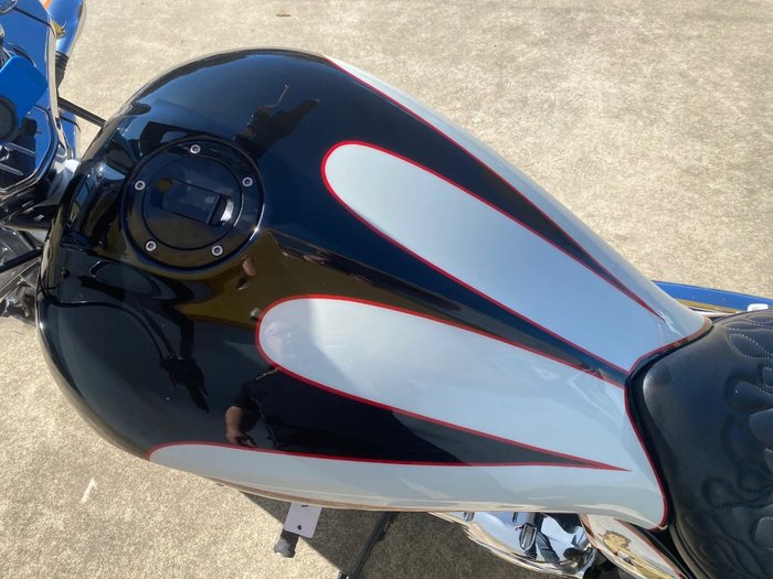 2011 VICTORY VEGAS JACKPOT Black
