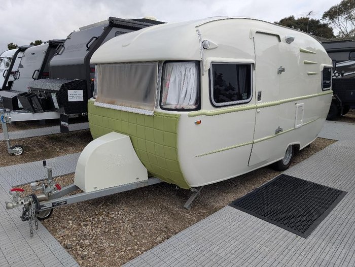 2015 Custom Built TIMELESS Caravans Wanaka