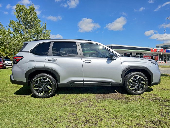 2025 Subaru Forester Touring S6 MY26 AWD Ice Silver