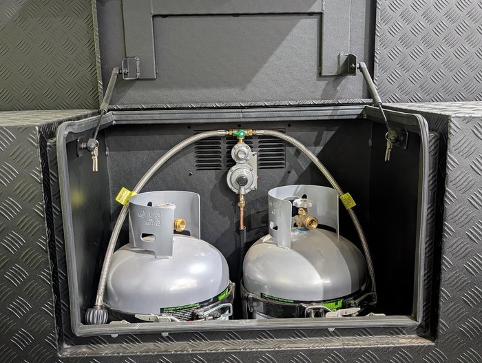 2025 Lotus Caravans Hollywood