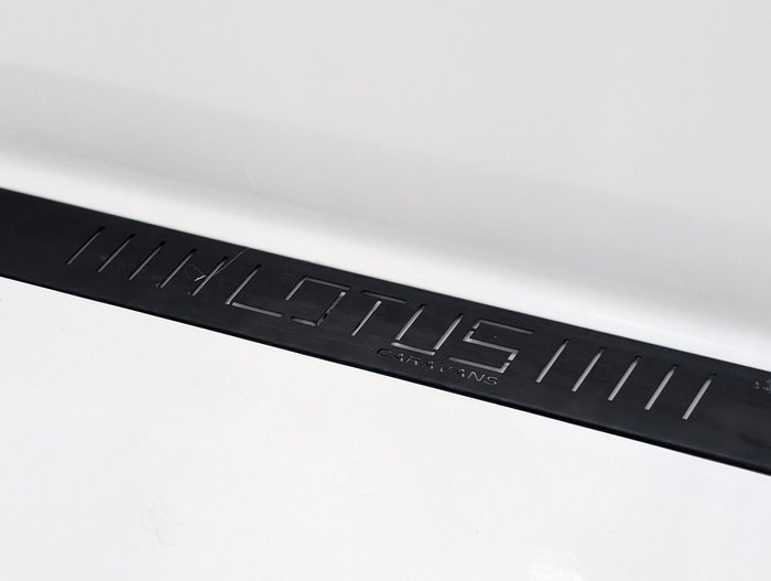 2025 Lotus Caravans Hollywood