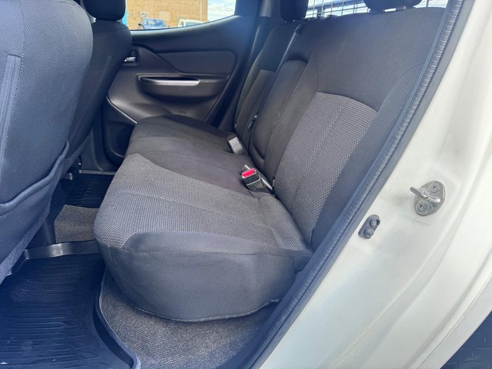 2016 Mitsubishi Triton GLS MQ MY16 4X4 Dual Range White