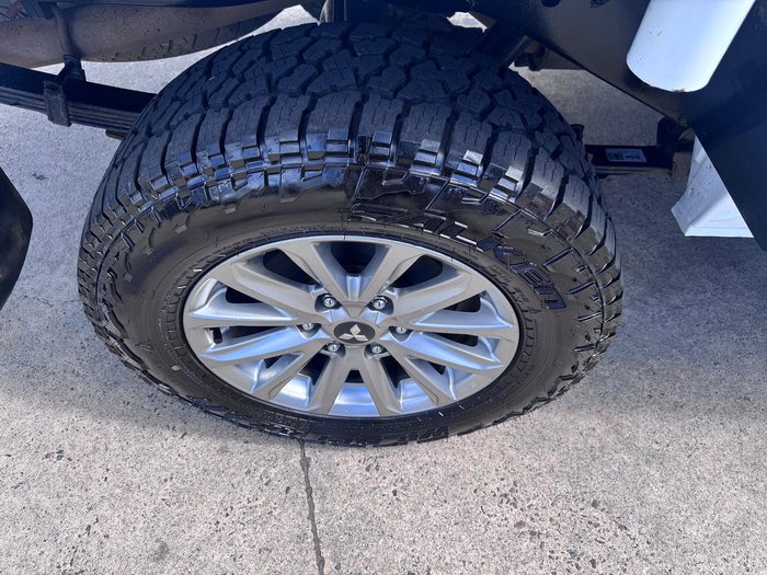 2016 Mitsubishi Triton GLS MQ MY16 4X4 Dual Range White